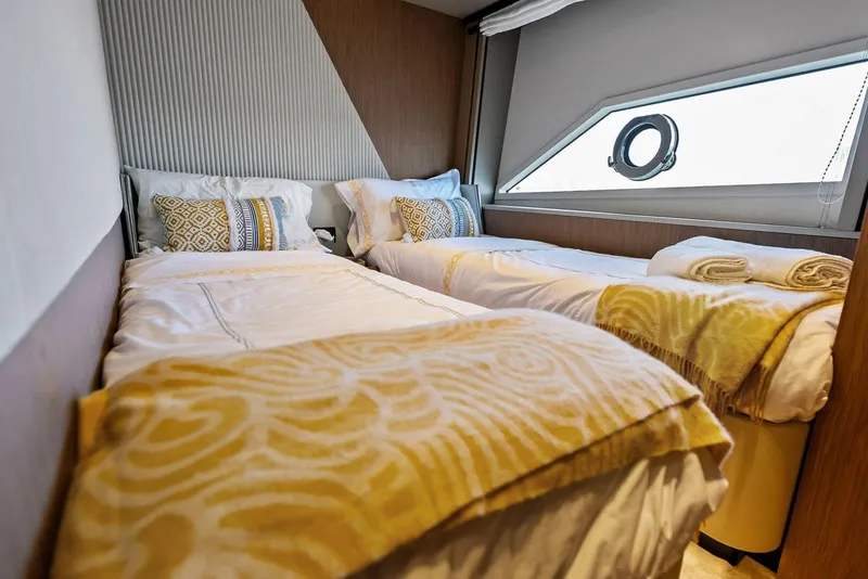 Slide: The Image of Ferretti 720 2024 - 78