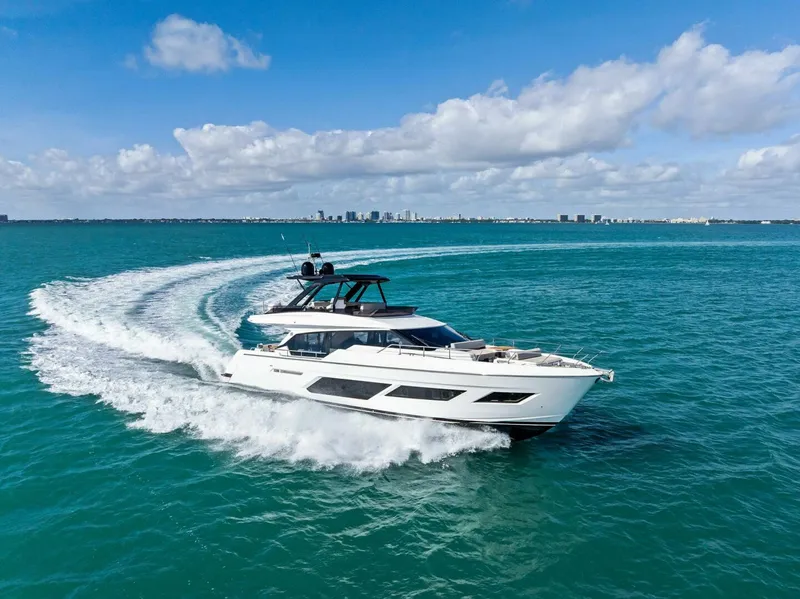 Slide: The Image of Ferretti 720 2024 - 8