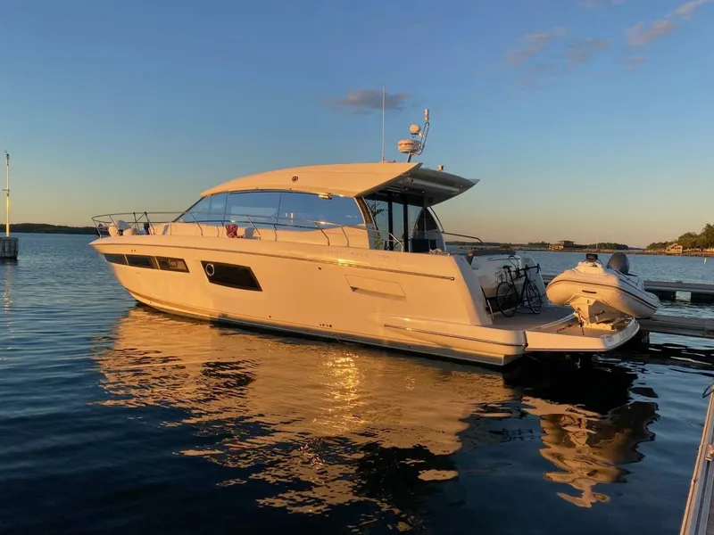 Slide: The Image of Prestige 500S 2017 - 16