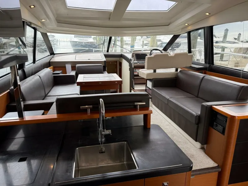 Slide: The Image of Prestige 500S 2017 - 21