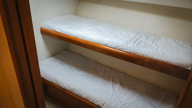 Slide: The Image of Viking 55 Convertible 2000 - 13