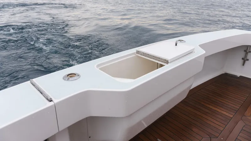 Slide: The Image of Viking 55 Convertible 2000 - 17