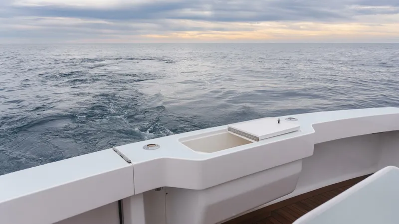 Slide: The Image of Viking 55 Convertible 2000 - 18