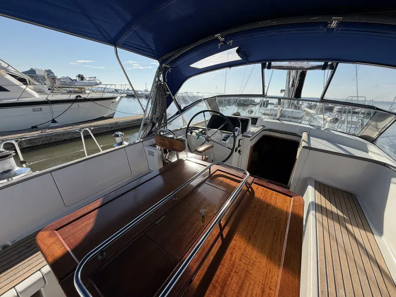 Slide: The Image of Beneteau 57 Center Cockpit 2004 - 29