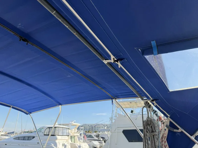 Slide: The Image of Beneteau 57 Center Cockpit 2004 - 34