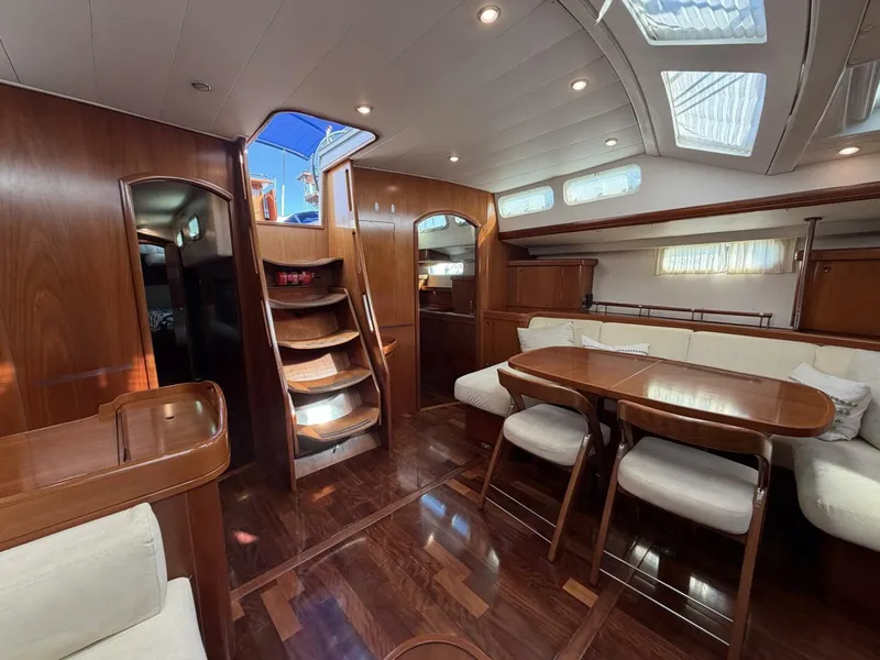 Slide: The Image of Beneteau 57 Center Cockpit 2004 - 39