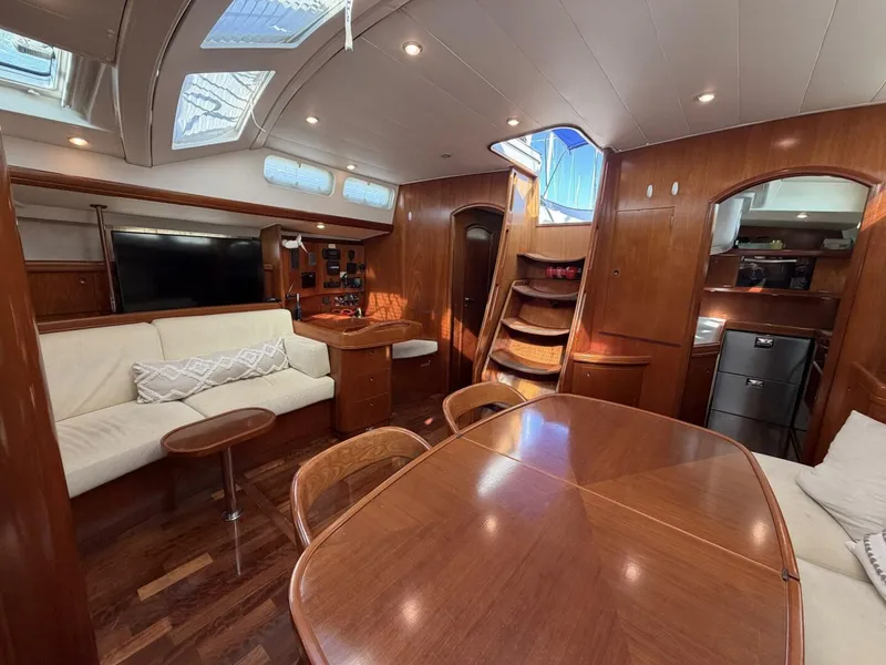 Slide: The Image of Beneteau 57 Center Cockpit 2004 - 42