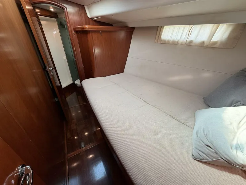 Slide: The Image of Beneteau 57 Center Cockpit 2004 - 69