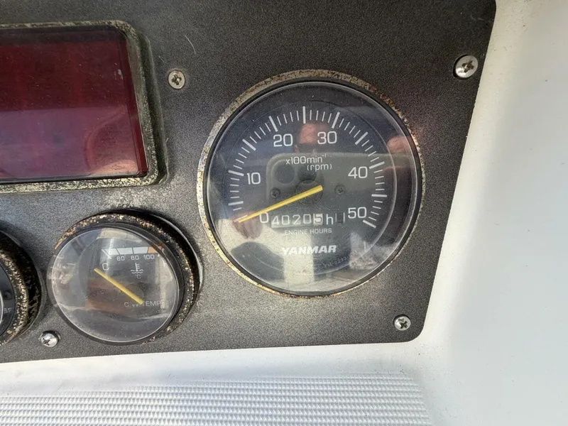 Slide: The Image of Beneteau 57 Center Cockpit 2004 - 88