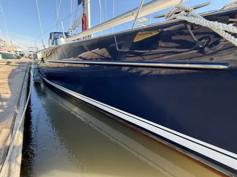 Slide: The Image of Beneteau 57 Center Cockpit 2004 - 9
