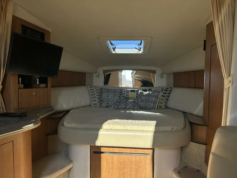 Slide: The Image of Sea Ray 320 Sundancer 2006 - 10