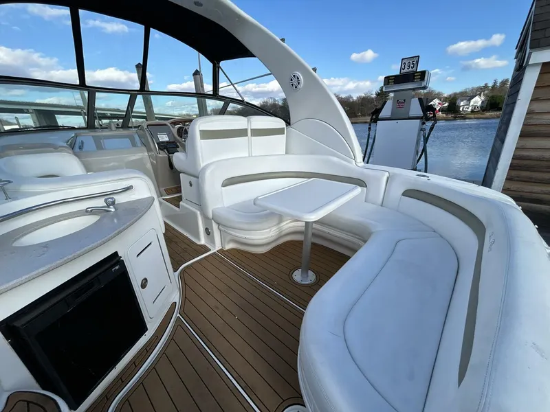 Slide: The Image of Sea Ray 320 Sundancer 2006 - 2