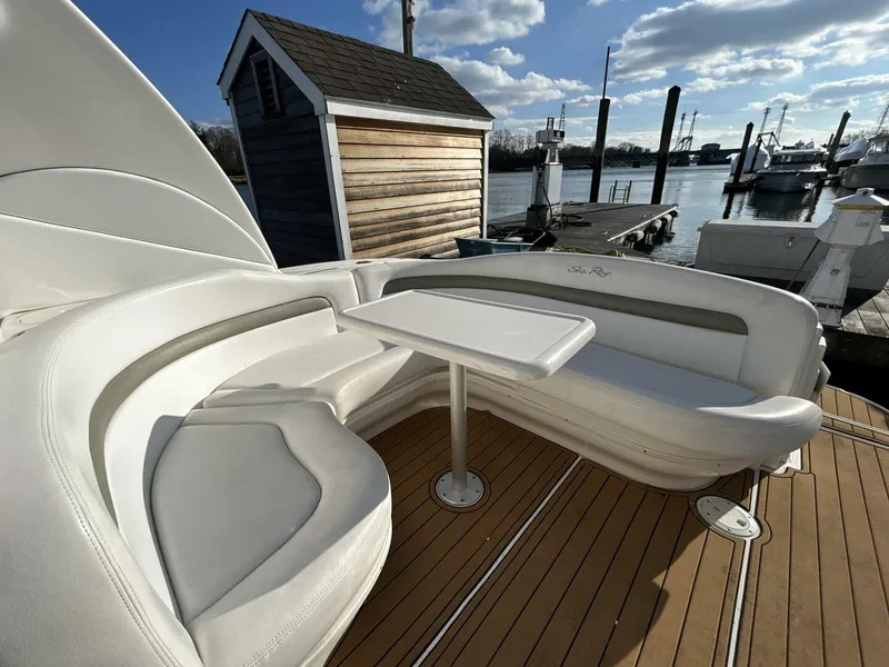 Slide: The Image of Sea Ray 320 Sundancer 2006 - 3
