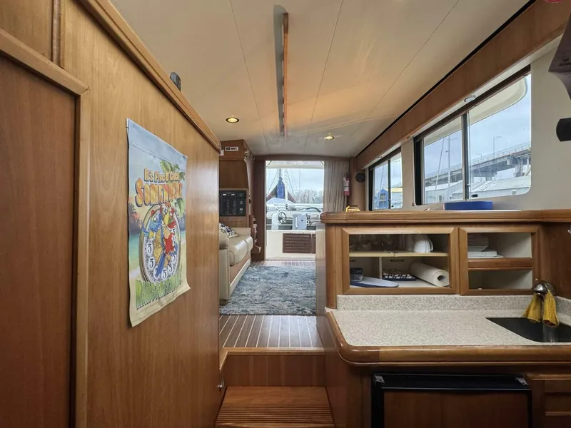 Slide: The Image of Mainship 2006 - 14
