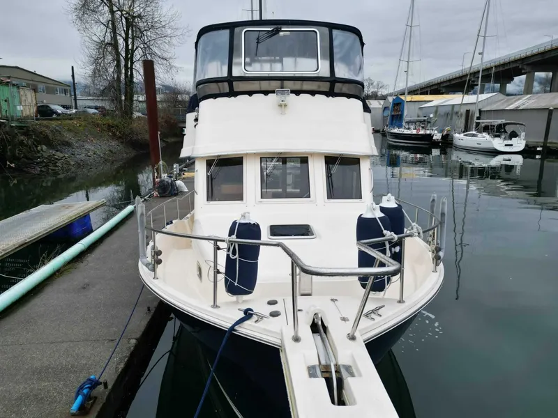 Slide: The Image of Mainship 2006 - 3