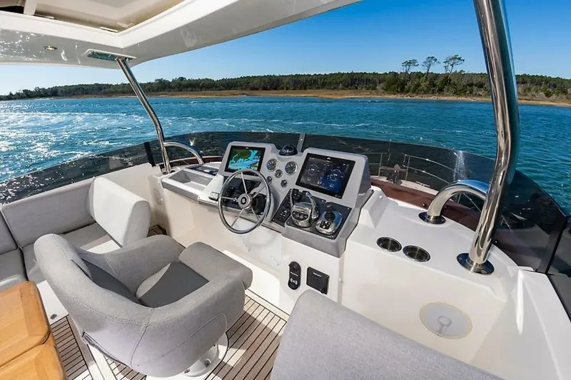 Slide: The Image of Beneteau Swift Trawler 2022 - 15