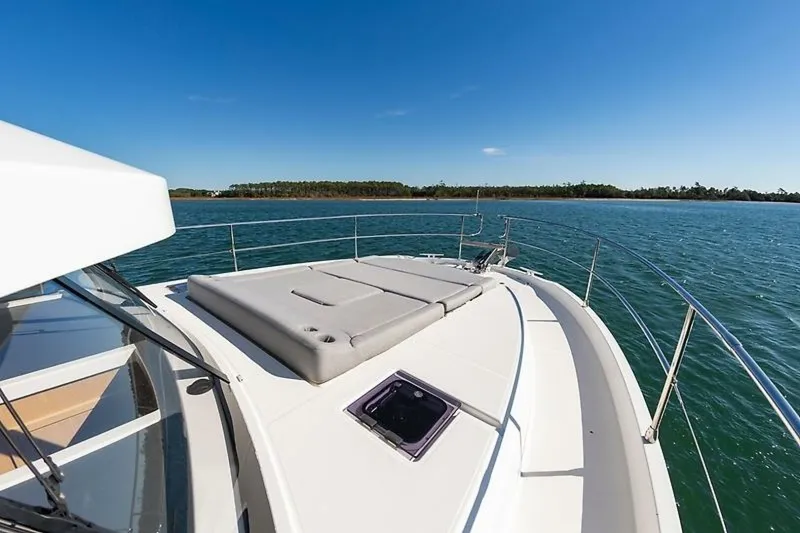 Slide: The Image of Beneteau Swift Trawler 2022 - 17