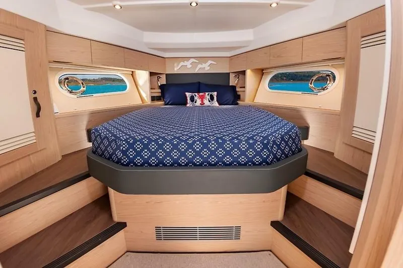 Slide: The Image of Beneteau Swift Trawler 2022 - 32