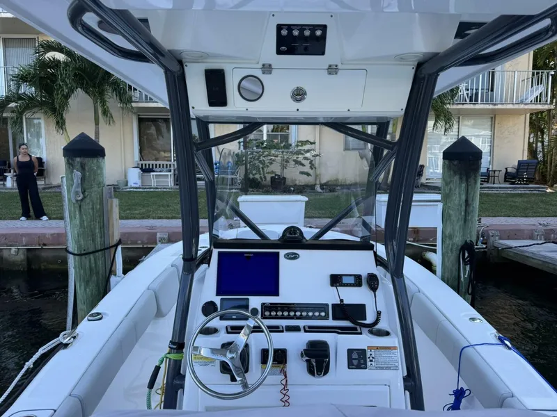 Slide: The Image of Sea Fox 248 Commander 2022 - 11