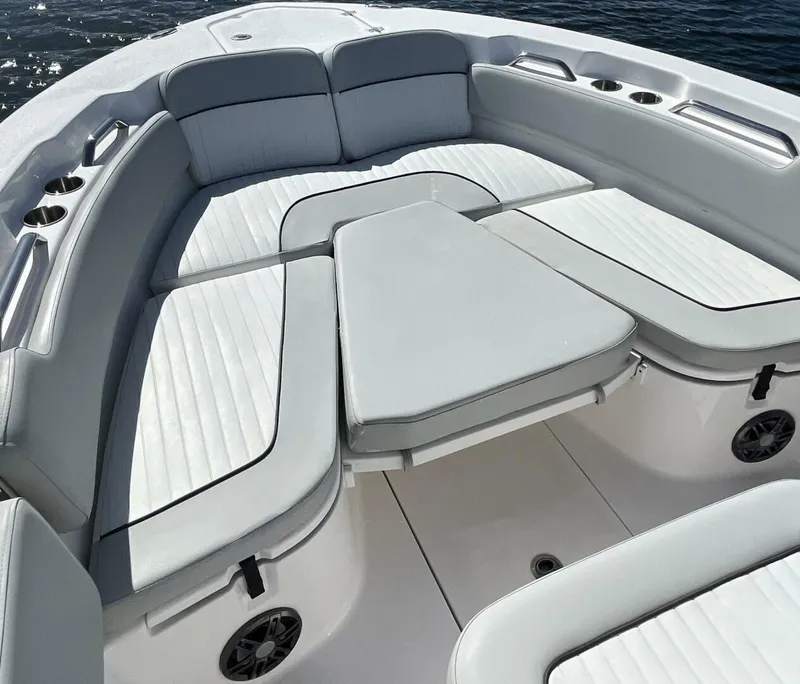 Slide: The Image of Sea Fox 248 Commander 2022 - 5
