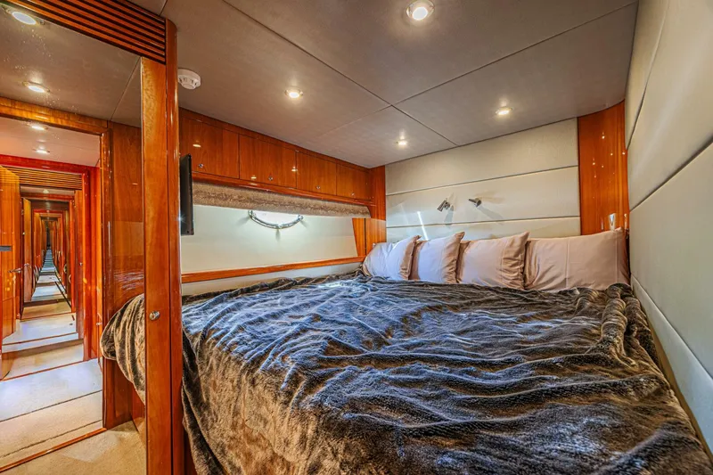 Slide: The Image of Sunseeker 75 Yacht 2006 - 39