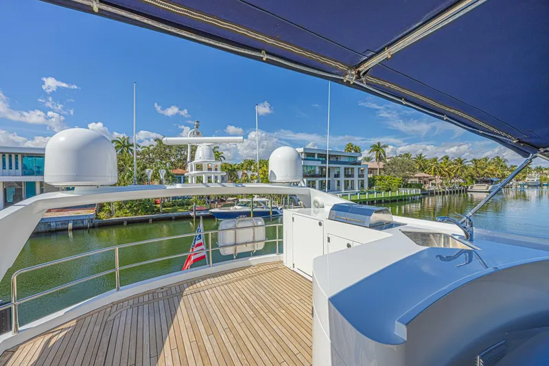 Slide: The Image of Sunseeker 75 Yacht 2006 - 45