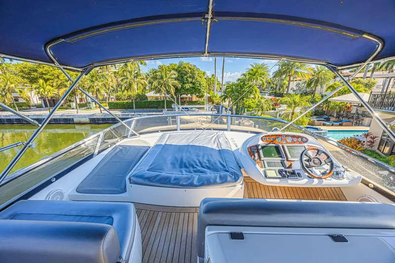 Slide: The Image of Sunseeker 75 Yacht 2006 - 46