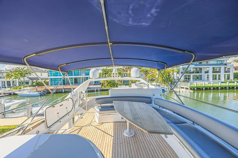 Slide: The Image of Sunseeker 75 Yacht 2006 - 48