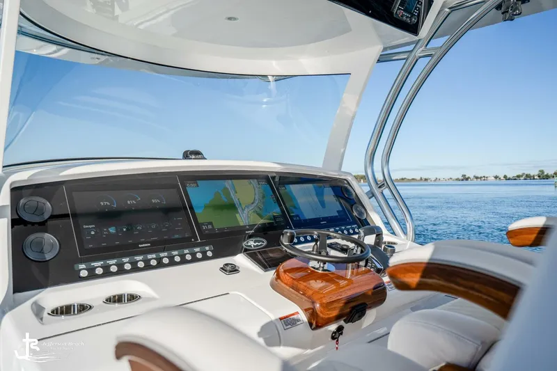 Slide: The Image of Valhalla Boatworks V-46 2025 - 21