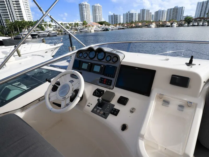 Slide: The Image of Azimut 50 Flybridge 2008 - 21