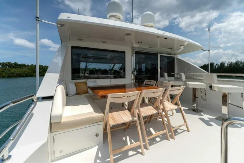 Slide: The Image of Ocean Alexander 100 Motor Yacht 2019 - 10