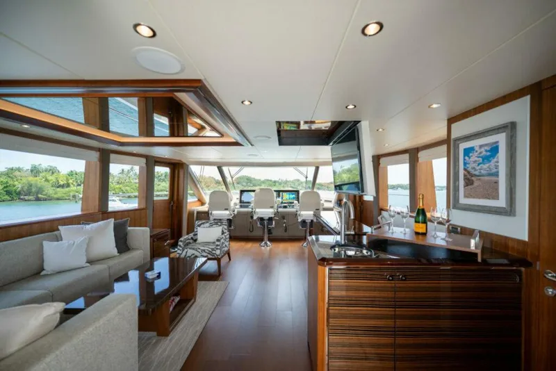 Slide: The Image of Ocean Alexander 100 Motor Yacht 2019 - 17