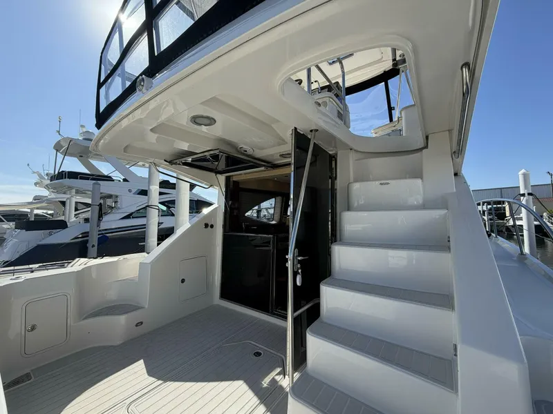 Slide: The Image of Sea Ray 47 Sedan Bridge 2008 - 12