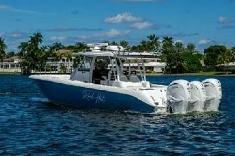 Slide: The Image of Everglades 395 Center Console 2020 - 2