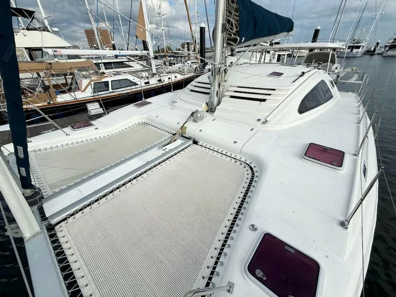 Slide: The Image of Island Spirit 401 2006 - 3