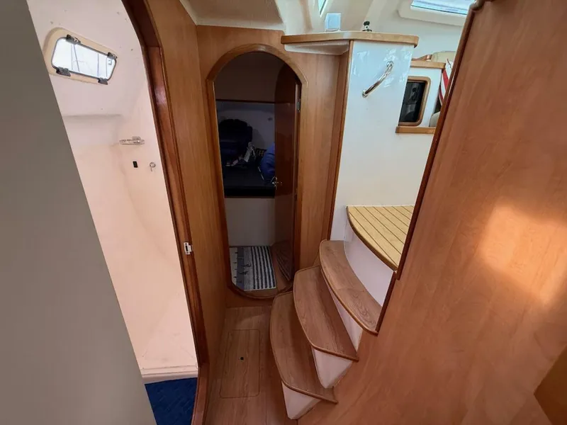 Slide: The Image of Island Spirit 401 2006 - 44