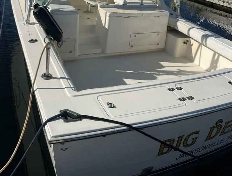 Slide: The Image of Albemarle 310 Sport Fisherman 2005 - 17