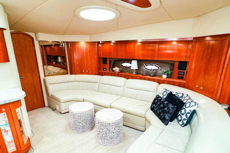 Slide: The Image of Cruisers Yachts 520 Express 2007 - 21