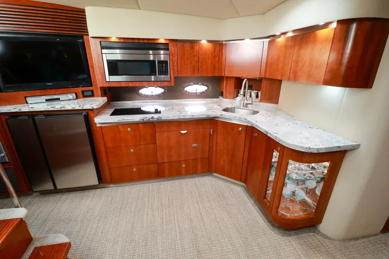 Slide: The Image of Cruisers Yachts 520 Express 2007 - 27
