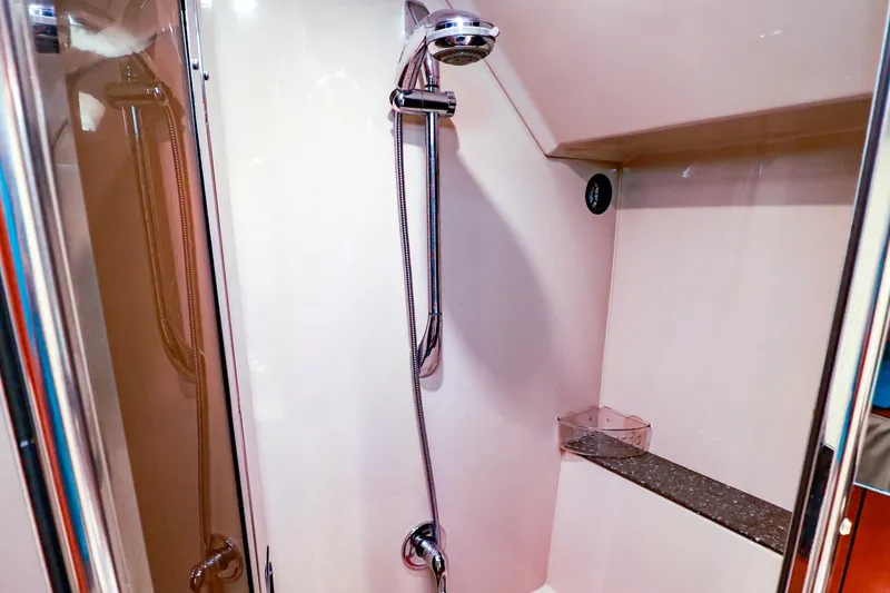 Slide: The Image of Cruisers Yachts 520 Express 2007 - 43
