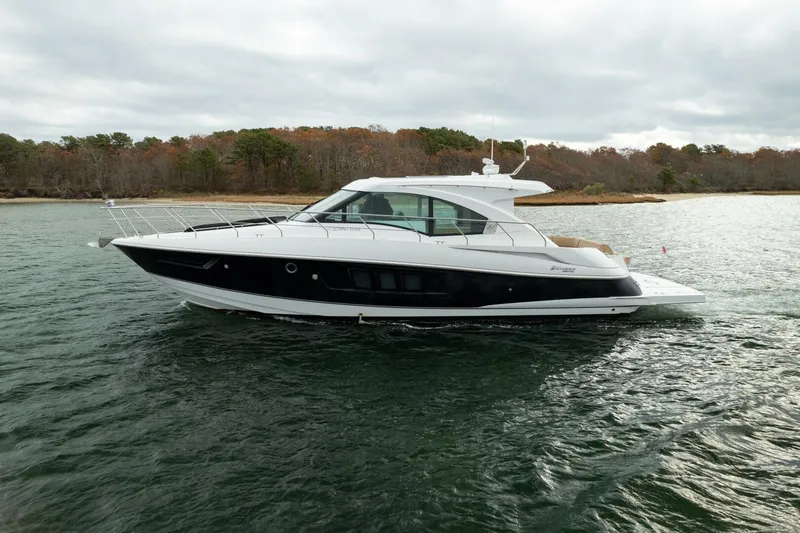Slide: The Image of Cruisers 2014 - 3