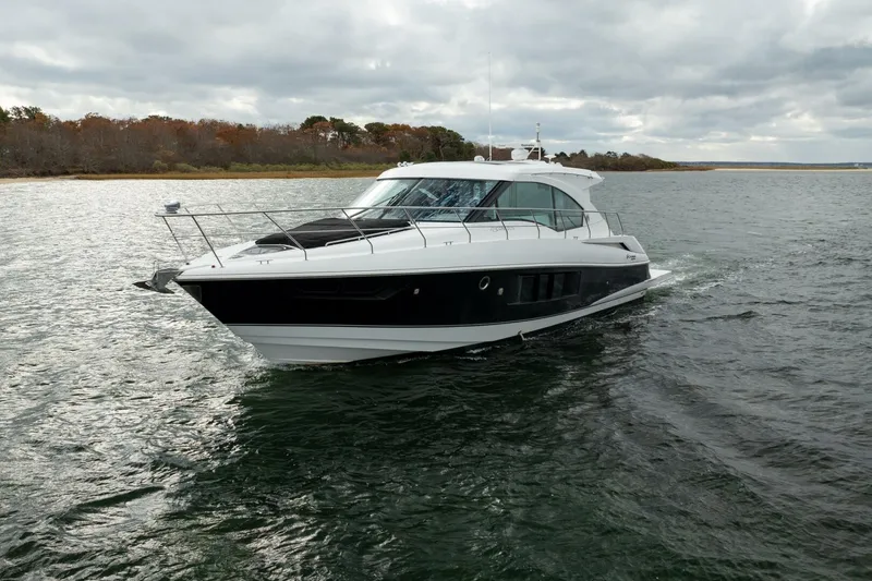 Slide: The Image of Cruisers 2014 - 8