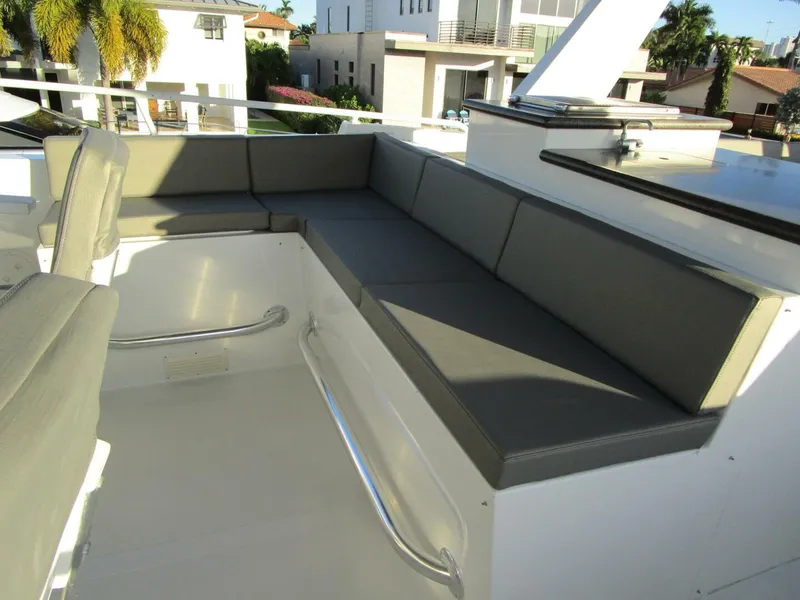 Slide: The Image of Viking Cockpit Motor Yacht 1990 - 51