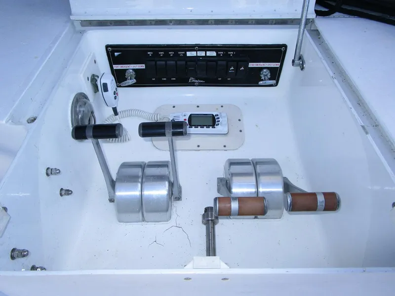 Slide: The Image of Striker 62 Convertible 1989 - 47