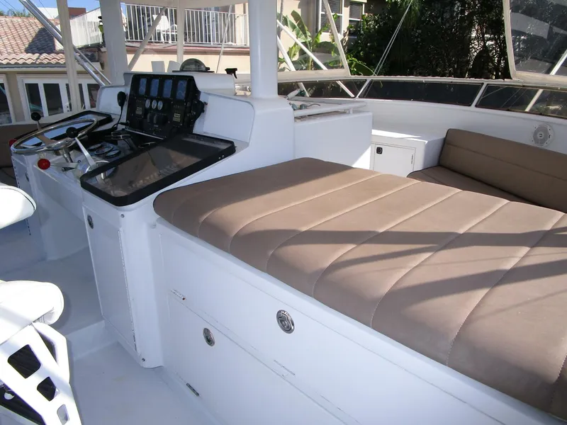Slide: The Image of Striker 62 Convertible 1989 - 57