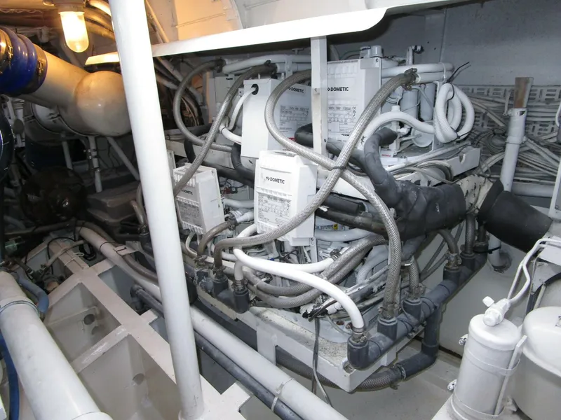 Slide: The Image of Striker 62 Convertible 1989 - 69