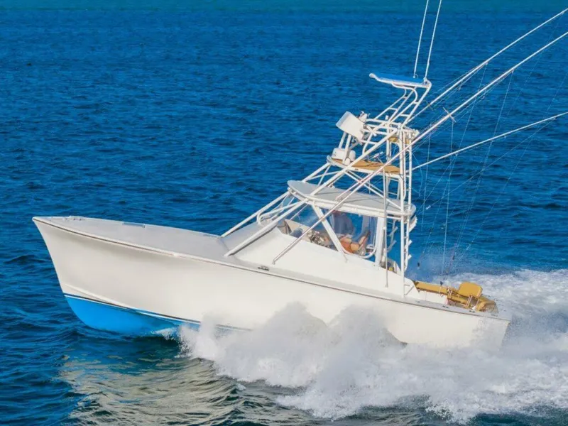The Image of Custom Carolina Island Boatworks 34 Express 1987 - 0