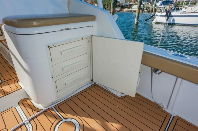 Slide: The Image of Custom Carolina Island Boatworks 34 Express 1987 - 11