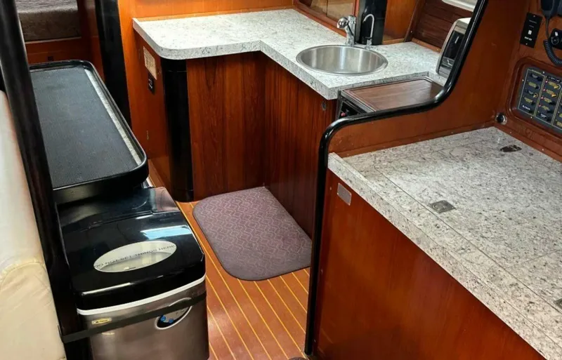 Slide: The Image of Beneteau Oceanis 50 1991 - 23