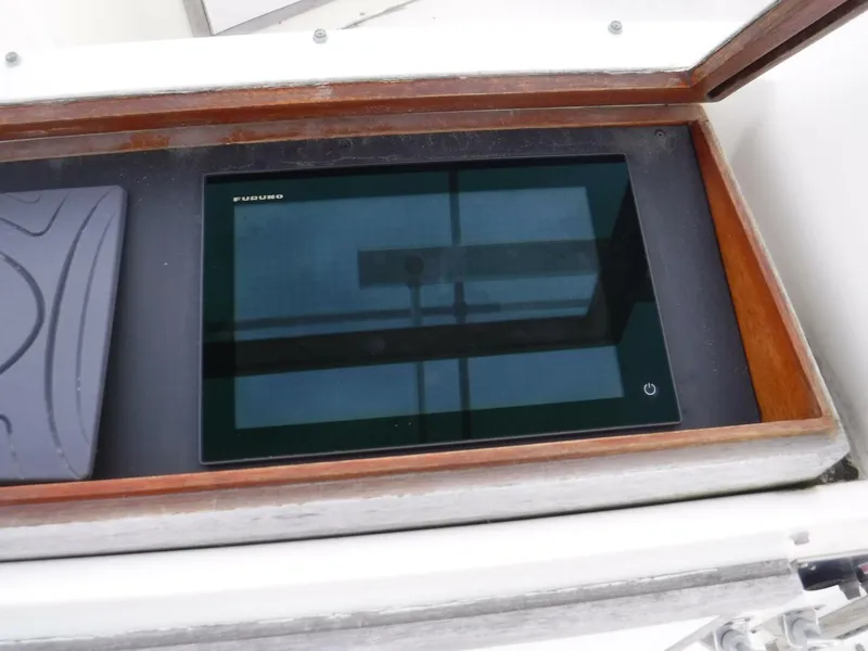 Slide: The Image of Hatteras 46 Convertible 1979 - 2